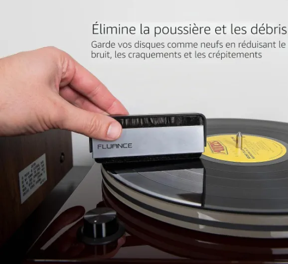 Luakug VB52 Kit de Nettoyage pour disques vinyles et Stylets avec Brosse 2 en 1 en Fibre de Carbone Antistatique et Velours Doux LP et Brosse à Stylet
